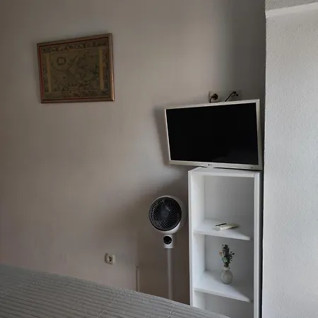 Quarto em Acomodações Particulares Prlic 3 *
