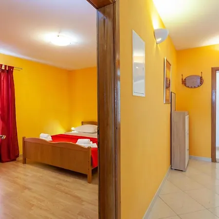 Ubytování v soukromí Prlic 3 *