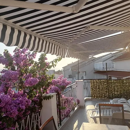 Prlić 3 Makarska